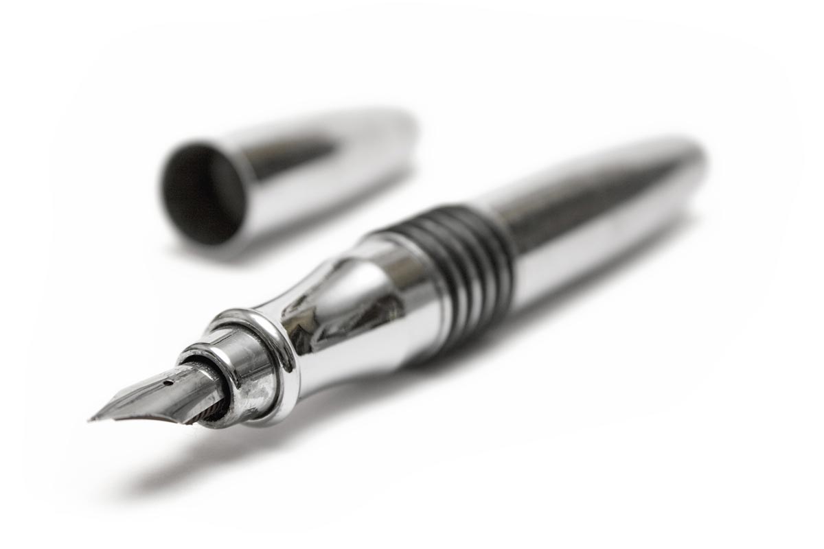 תמונת עט נובע - שירותי נוטריון